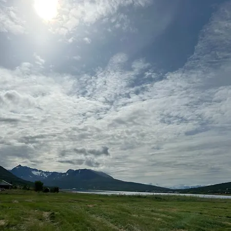 Strandheim Σπίτι διακοπών Nord-Lenangen